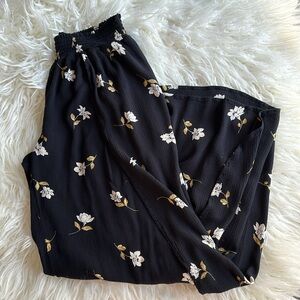 EUC Billabong Lightweight Floral Pants